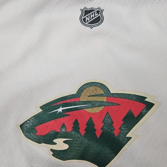 NHL Minnesota Wild Children's Hockey Jersey Size 2/4T - Picture 11 of 11
